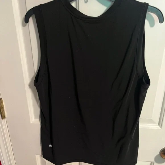 lululemon athletica Black Fitted Muscle Tee - Picture 6 of 10
